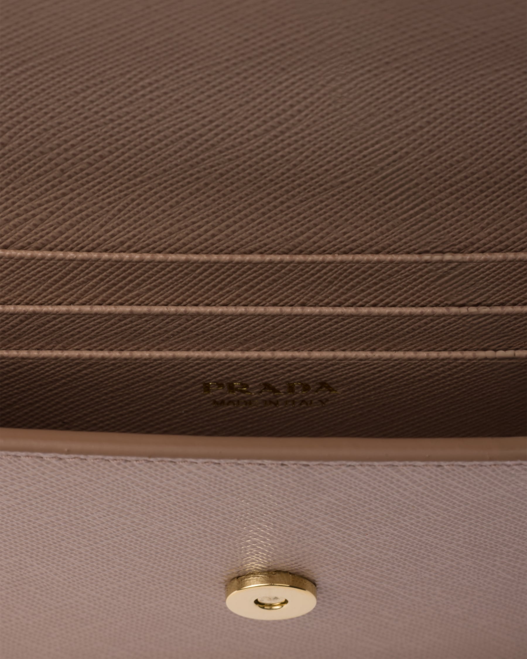 Borsa Prada Milano|Crossbody Bag in Pelle Saffiano Taupe Con Catena