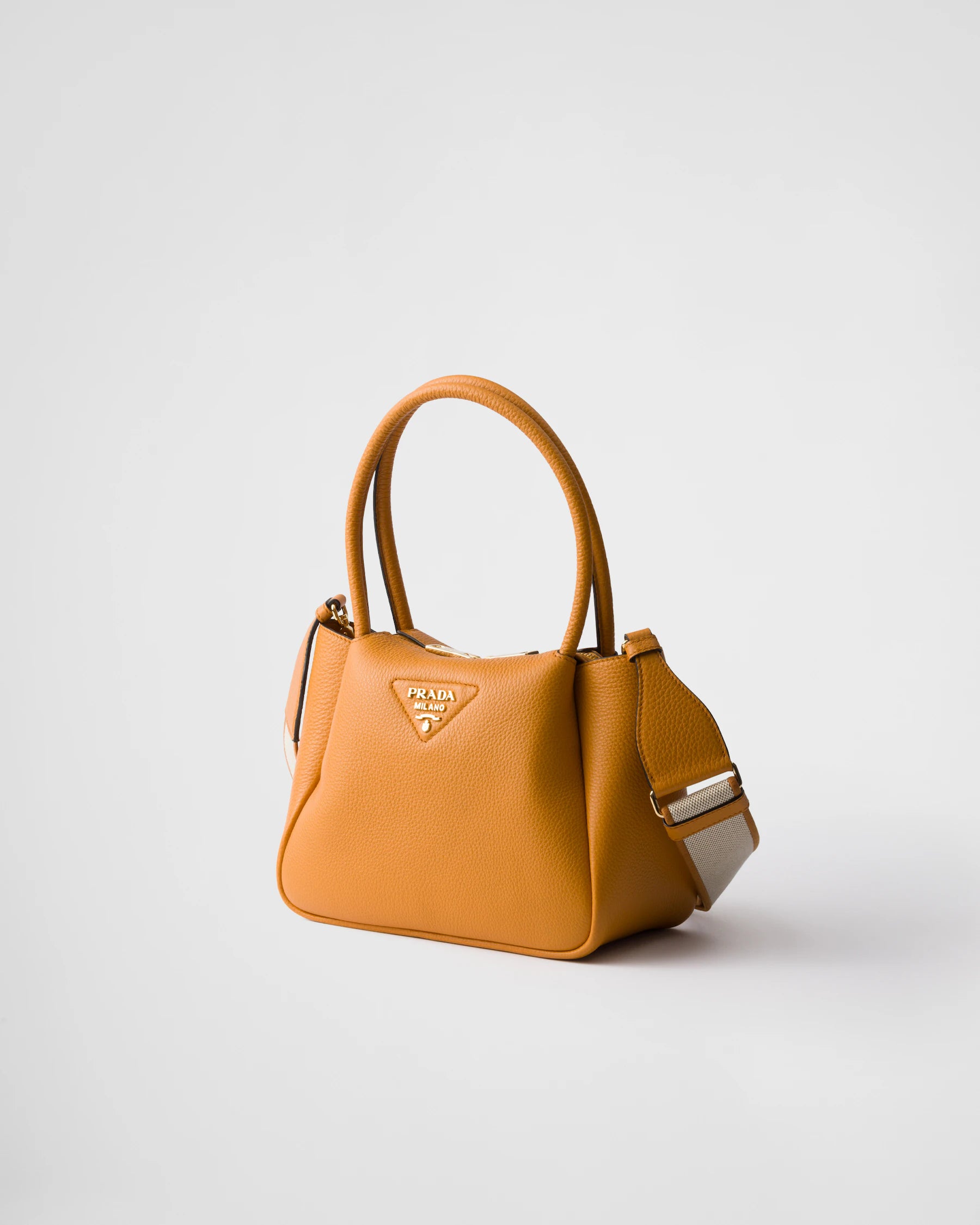 Borsa PRADA Milano Mini Arancione - Pelle Saffiano | Iconico Triangolo Logo Dorato