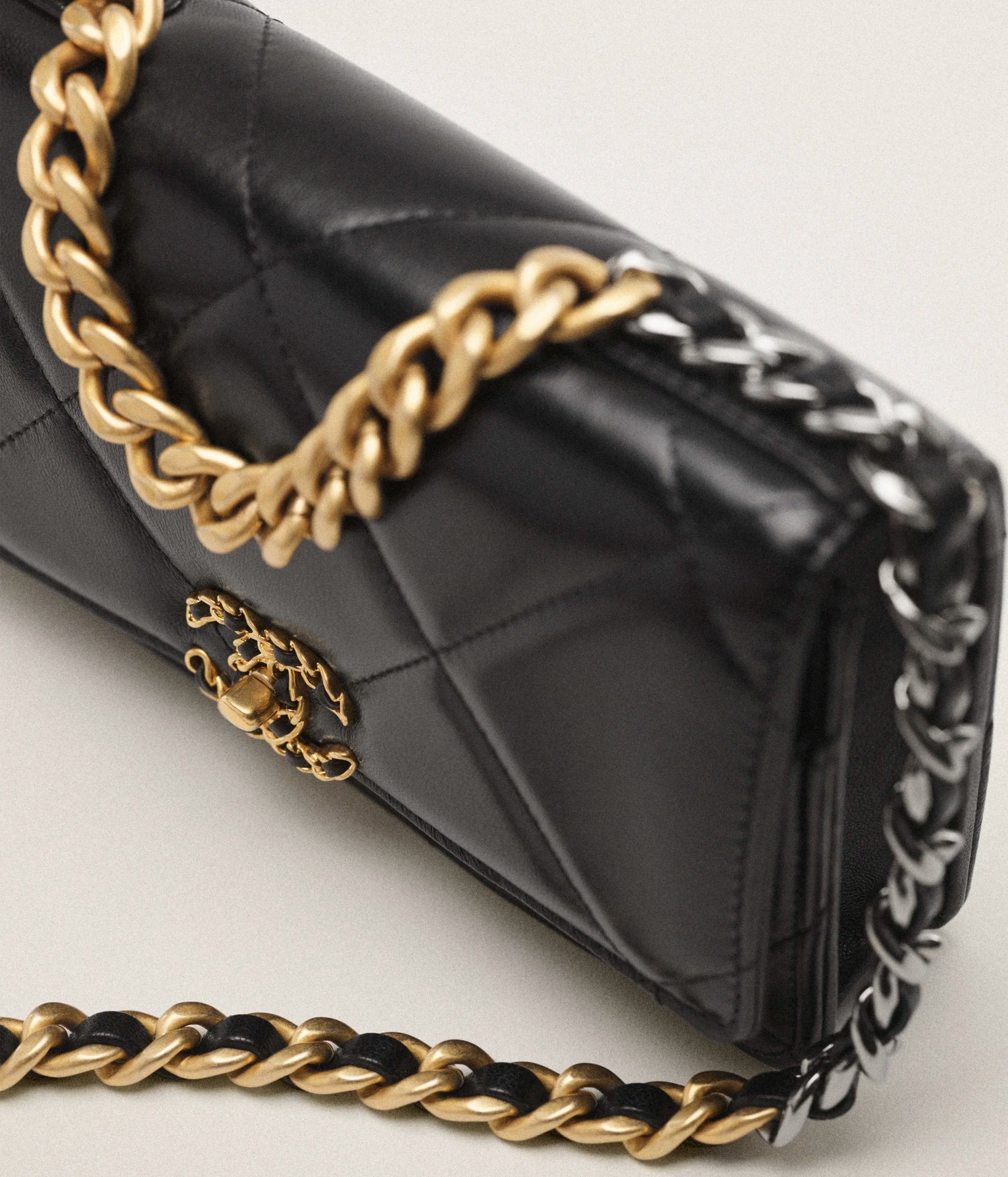 Borsa Chanel Wallet On Chain (WOC)