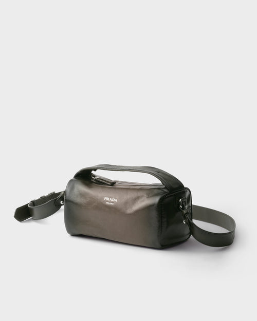 Beauty Case Pelle Verde Militare - Trousse da Viaggio Minimalista | Design Contemporaneo