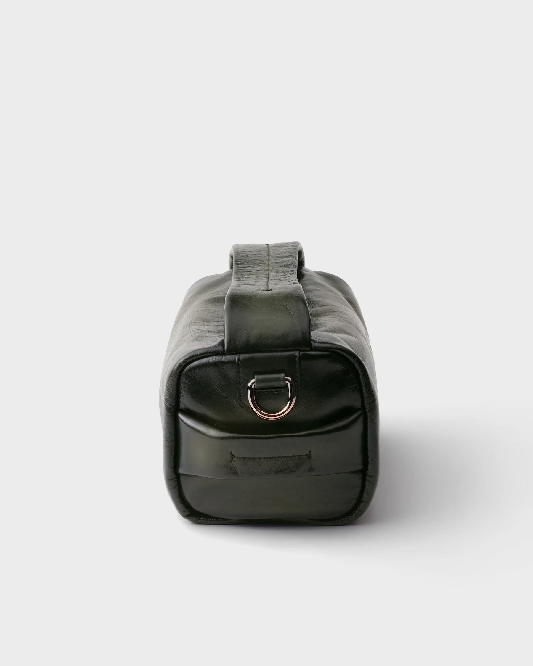 Beauty Case Pelle Verde Militare - Trousse da Viaggio Minimalista | Design Contemporaneo