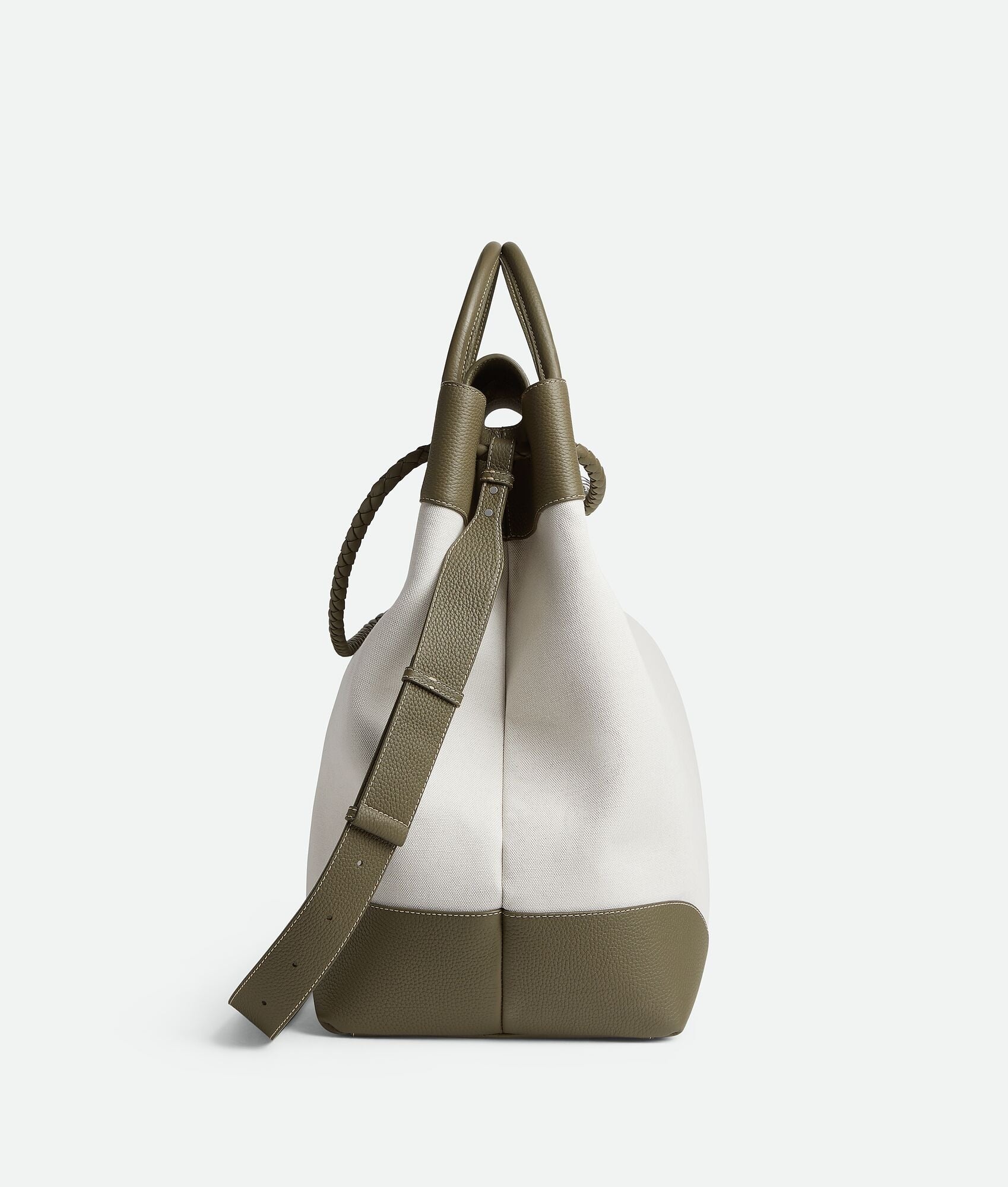 Bottega Veneta Maxi Voyager Andiamo