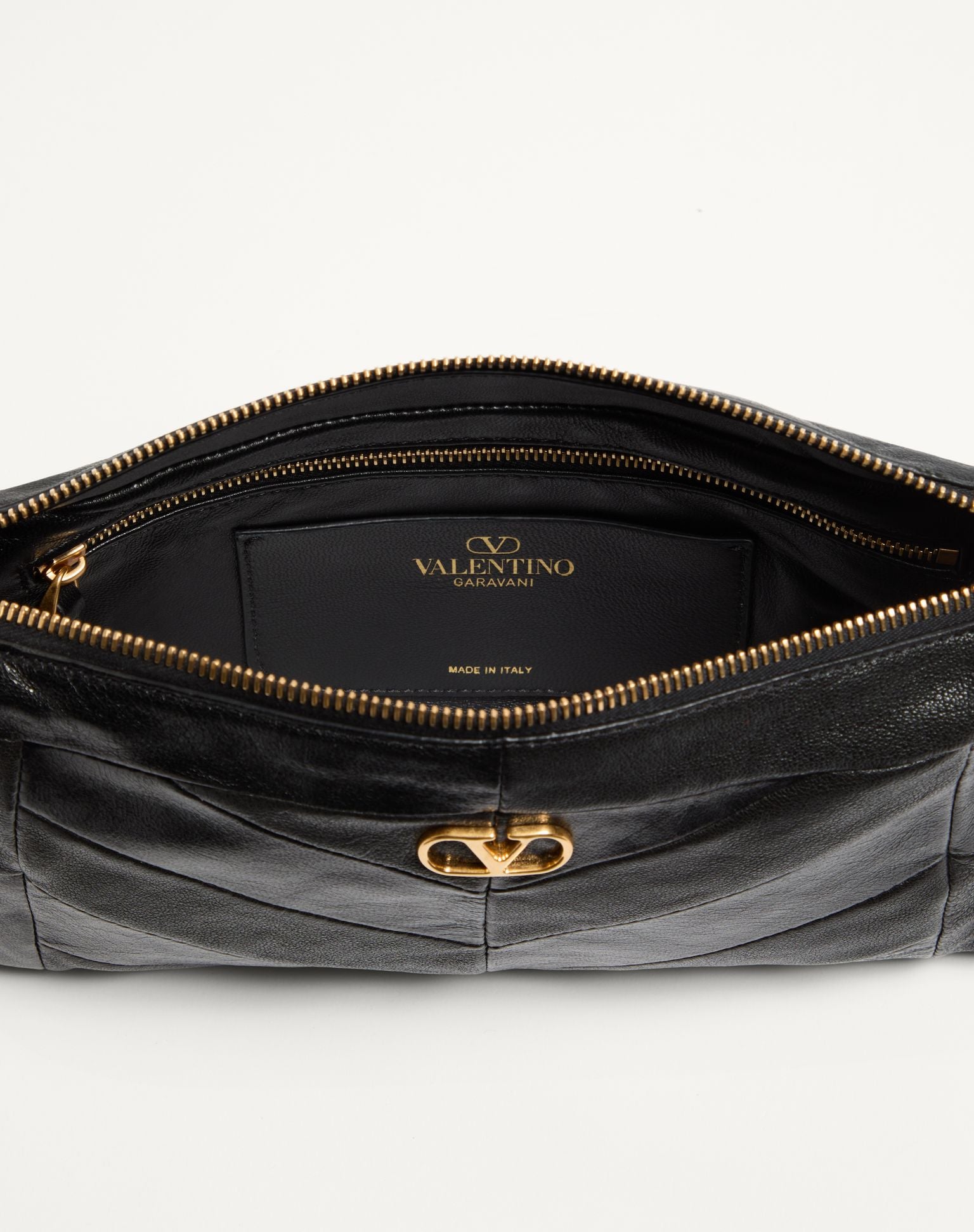 Borsa a spalla piccola Valentino Garavani Panthea in pelle nappa con motivo a chevron